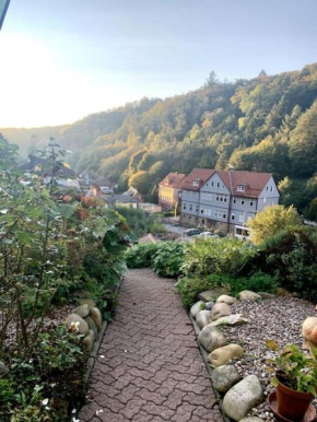 Ferienwohnung am Hang mit malerischer Aussicht